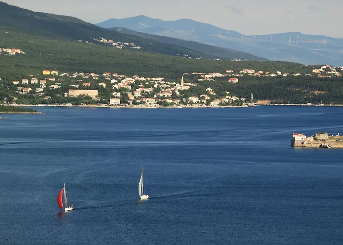 Family Friendly With A Swimming Pool Jadranovo, Crikvenica - 13593 アパート ヤドラニヴォ