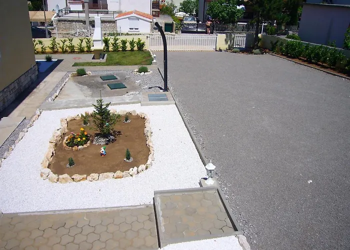 Family Friendly With A Swimming Pool Jadranovo, Crikvenica - 13593 Apartment *