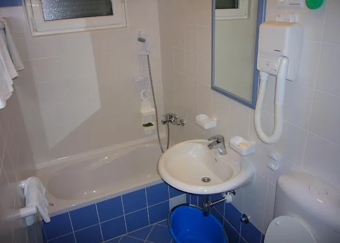 Family Friendly With A Swimming Pool Jadranovo, Crikvenica - 13593